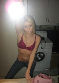 Проститутка Оля +7(981)193-28-94 с 2 размером груди предлагает профессиональные секс и интим услуги возле метро Ладожская в городе Санкте-Петербург - фото 2